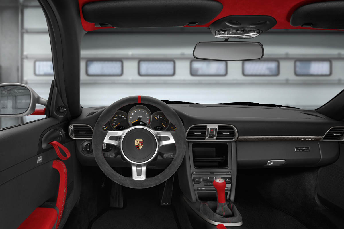 Porsche 911 GT3 RS 4.0 news and pictures