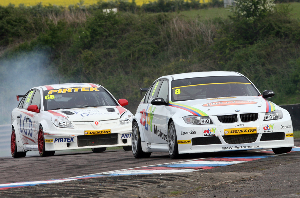 British Touring Car Championship Round 3: Thruxton
