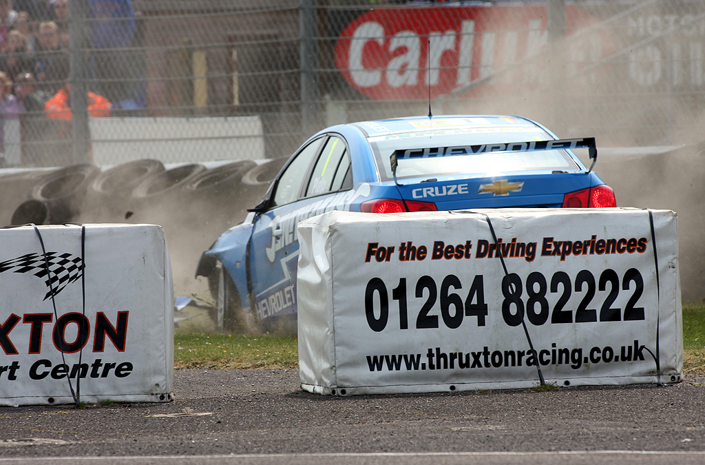 British Touring Car Championship Round 3: Thruxton