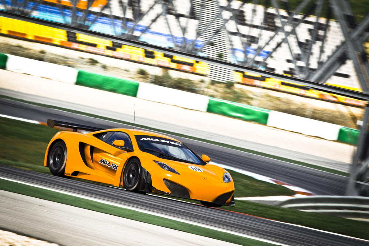 McLaren MP4-12C GT3 racing car: new pictures and video
