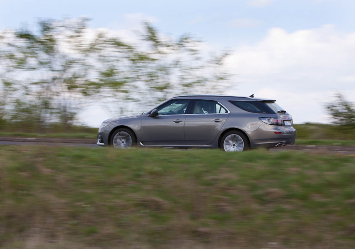 Saab 9-5 SportWagon estate review
