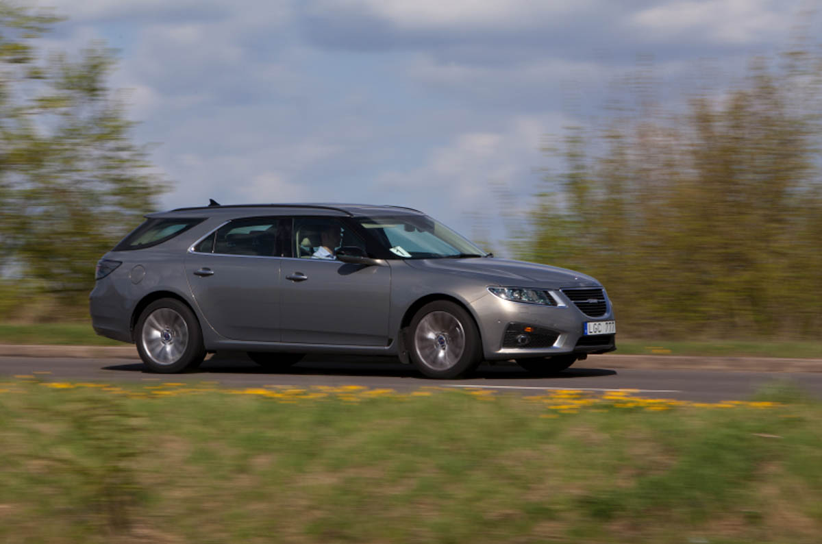 Saab 9-5 SportWagon estate review