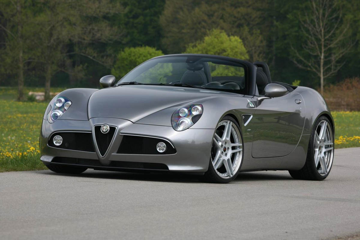 592bhp Alfa Romeo 8C Spider news and pictures