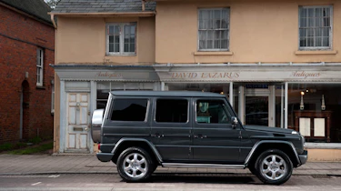 Mercedes-Benz G-Wagen G350 Bluetec video review