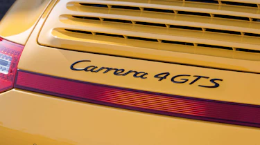Porsche 911 Carrera 4 GTS news and pictures