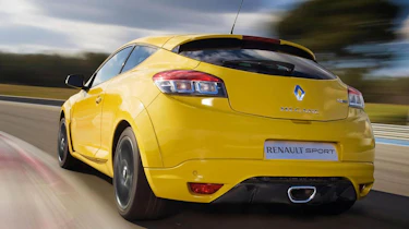 2011 Renaultsport trackday calendar revealed