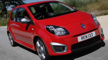 2011 Renaultsport trackday calendar revealed