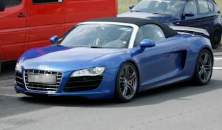 Audi R8 GT Spyder spy shots