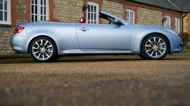 Infiniti G37 Convertible