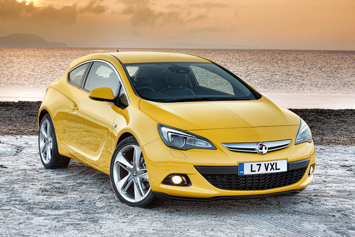 Vauxhall Astra GTC coupe news and pictures