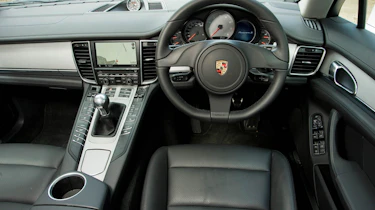 Porsche Panamera S manual