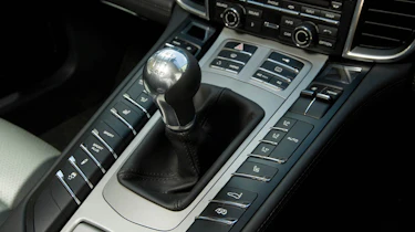 Porsche Panamera S manual