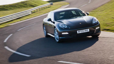 Porsche Panamera S manual