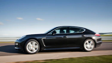 Porsche Panamera S manual