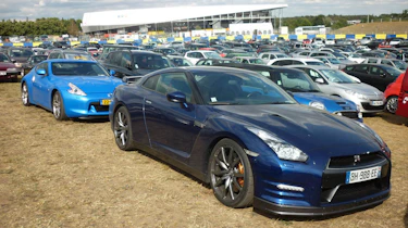Nissan 370Z and GT-R