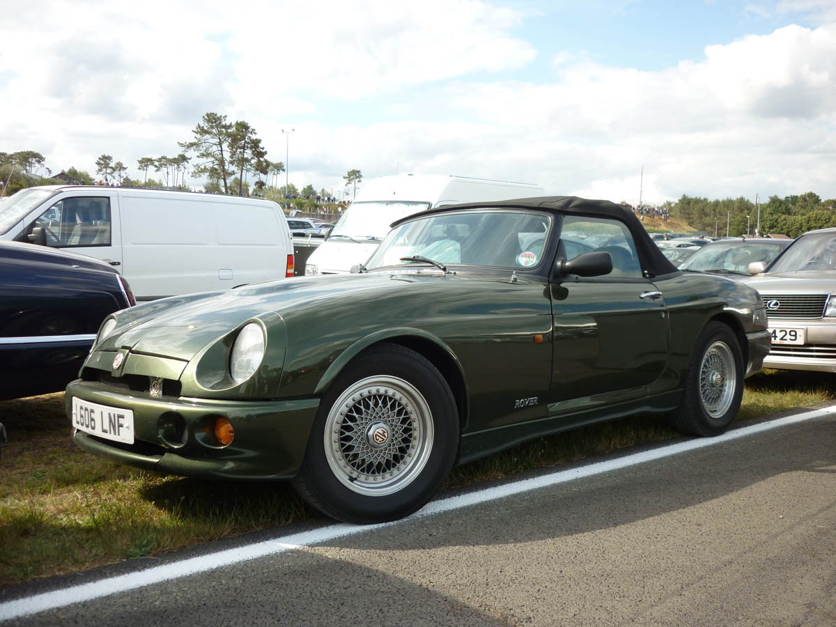 MG RV8