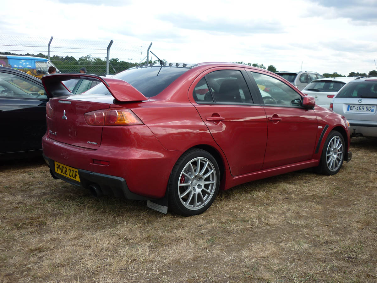 Mitsubishi Evolution X