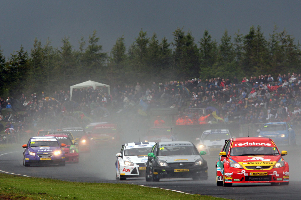 British Touring Car Championship Round 5: Croft