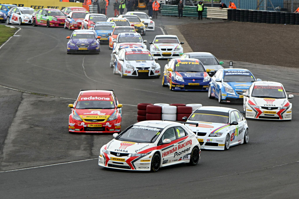 British Touring Car Championship Round 5: Croft