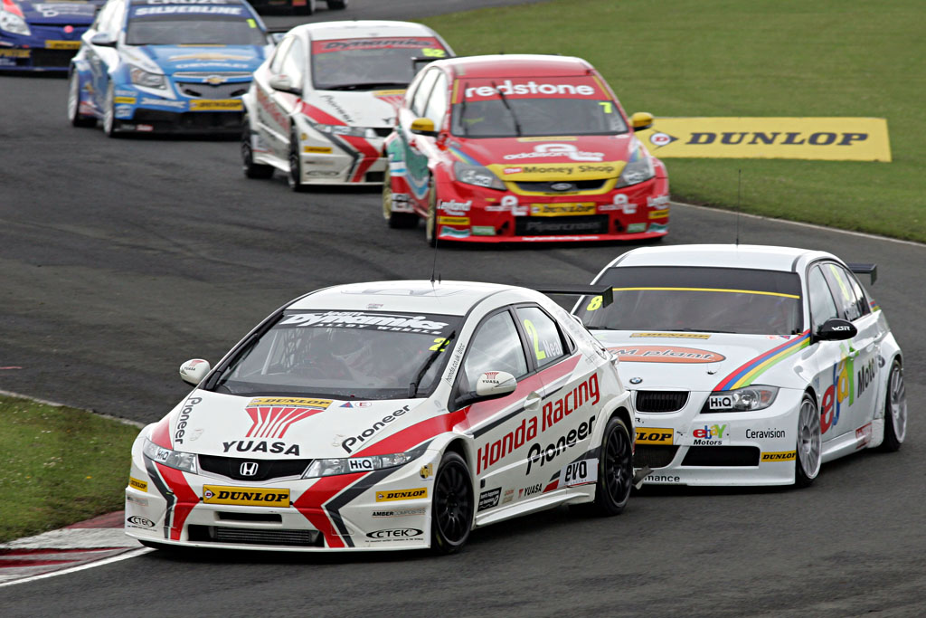 British Touring Car Championship Round 5: Croft