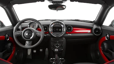 Mini Coupe Cooper dashboard