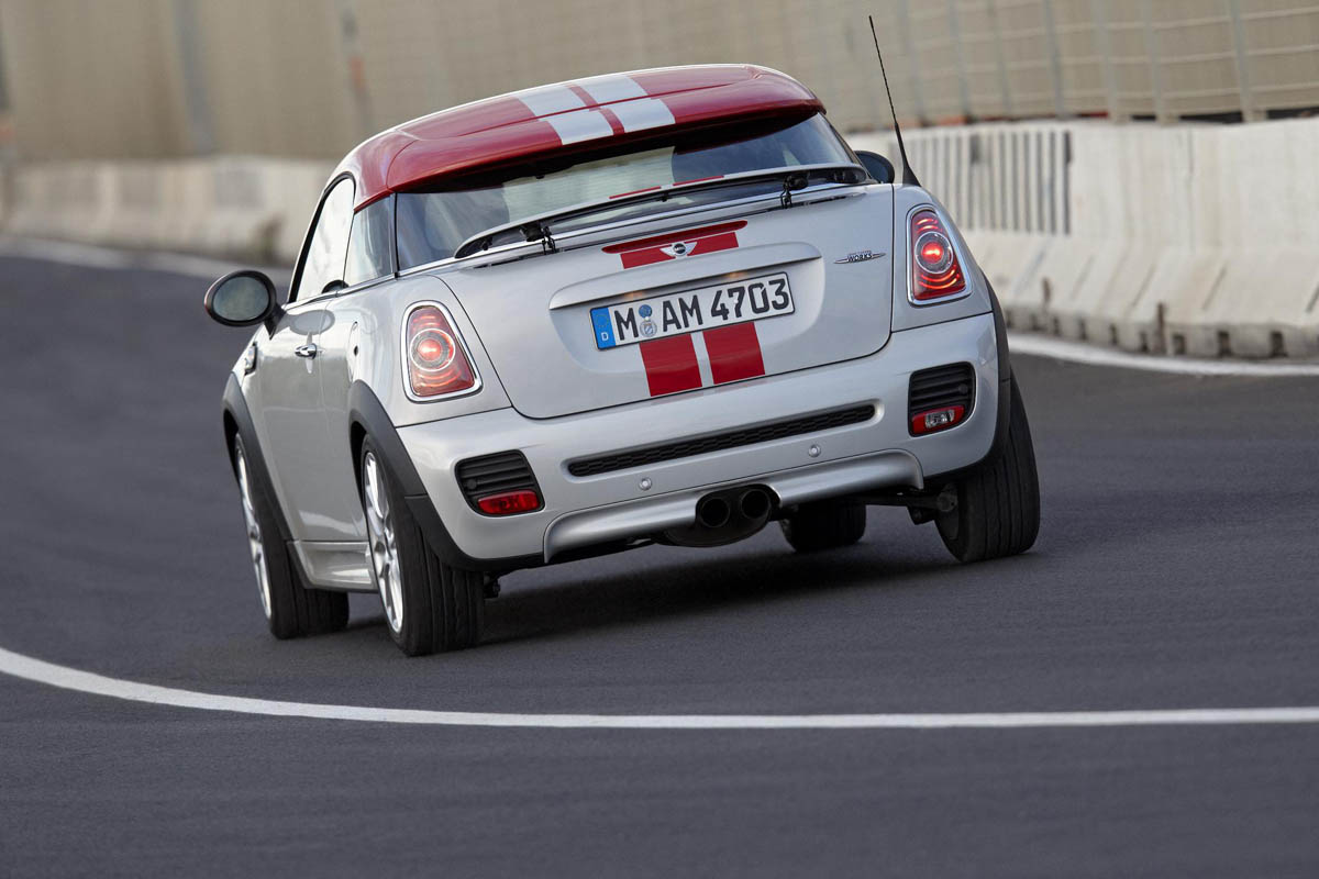 Mini Coupe Cooper action video