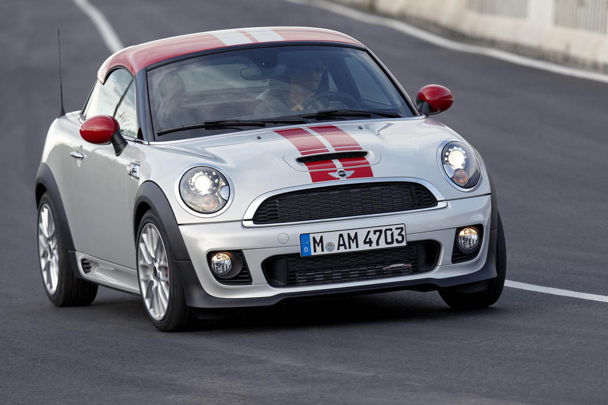 Mini Coupe Cooper action video