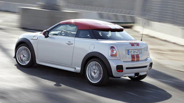 Mini Coupe Cooper action video