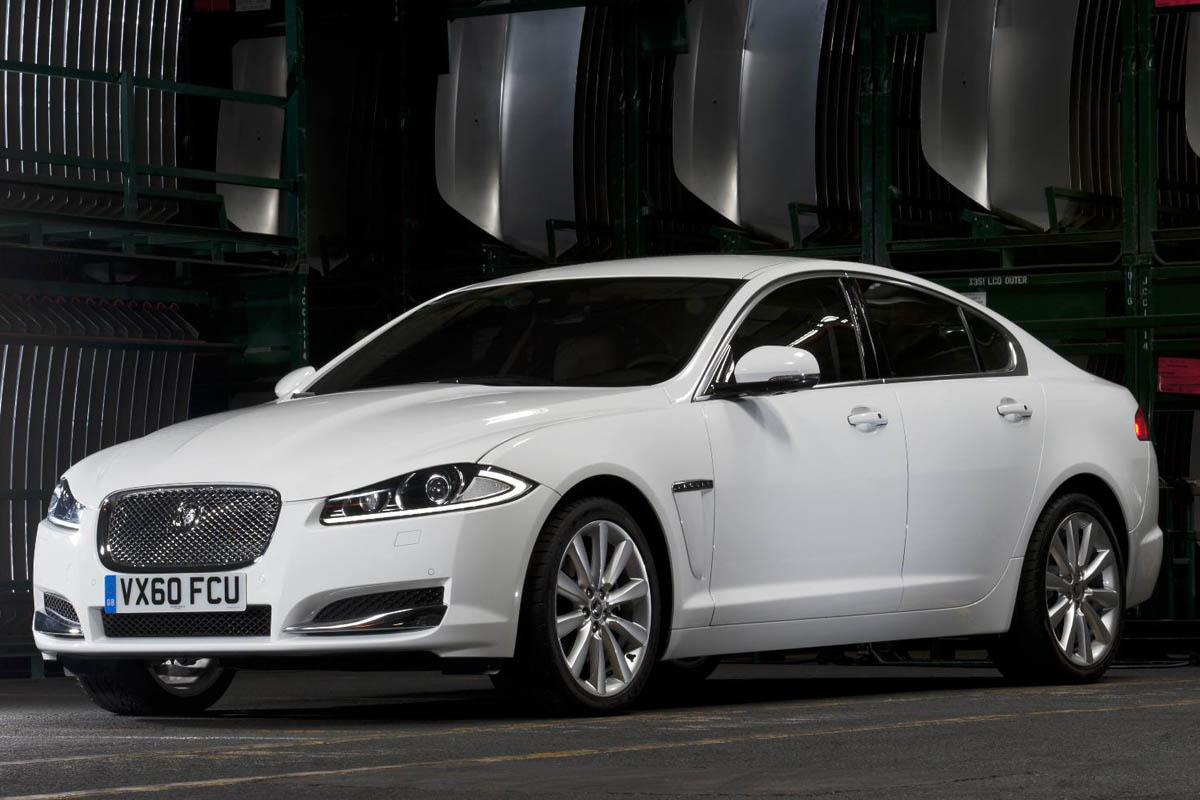 New Jaguar XF estate production