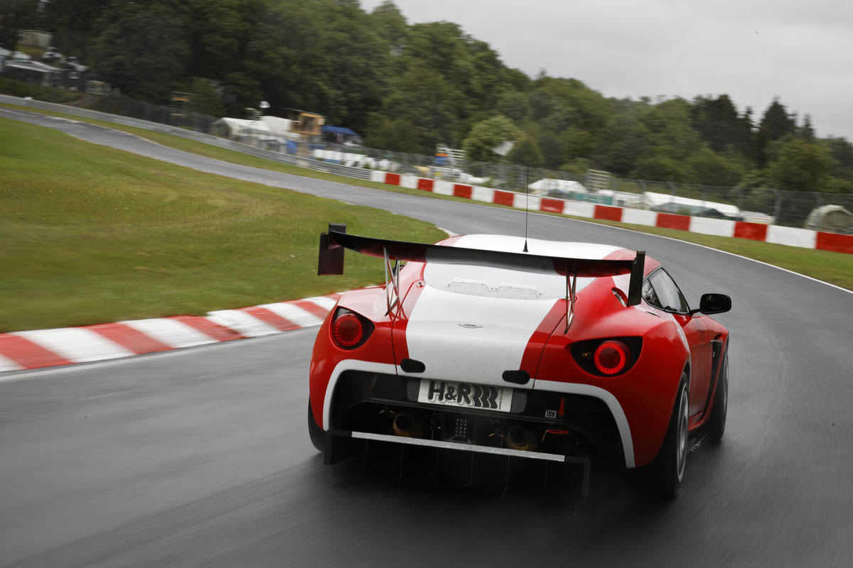 Aston Martin V12 Zagato