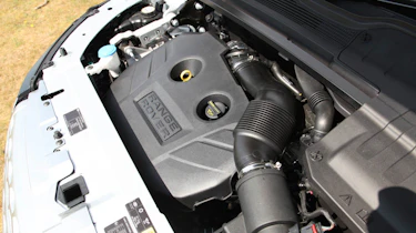 Range Rover Evoque engine