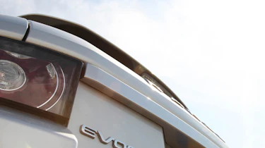 Range Rover Evoque badge