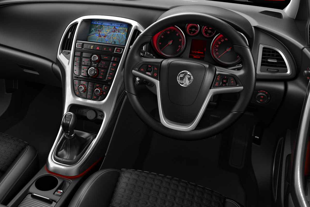 Vauxhall Astra GTC SRi review