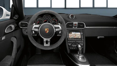 Porsche 911 Carrera GTS Cabriolet interior