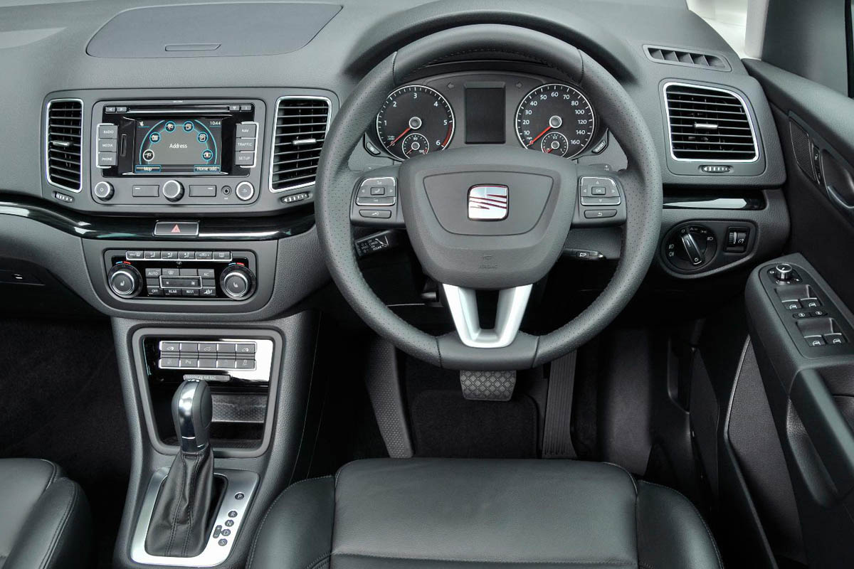 SEAT Alhambra 2.0 TDI Ecomotive interior