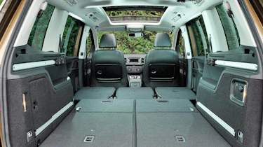 SEAT Alhambra 2.0 TDI Ecomotive bootspace