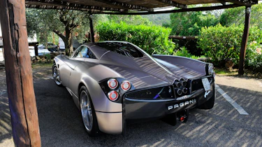 Pagani Huayra USA sales delayed