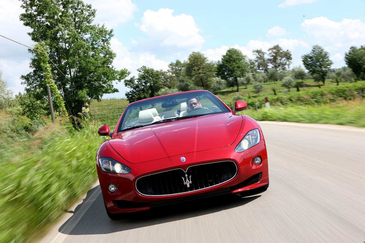 Maserati GranCabrio Sport video review