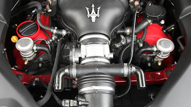 Maserati GranCabrio Sport video review
