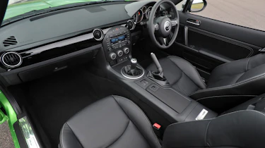 Mazda MX-5 Sport Black interior