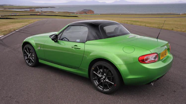 Mazda MX-5 Sport Black roof up