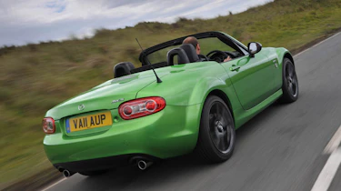 Mazda MX-5 Sport Black roof down