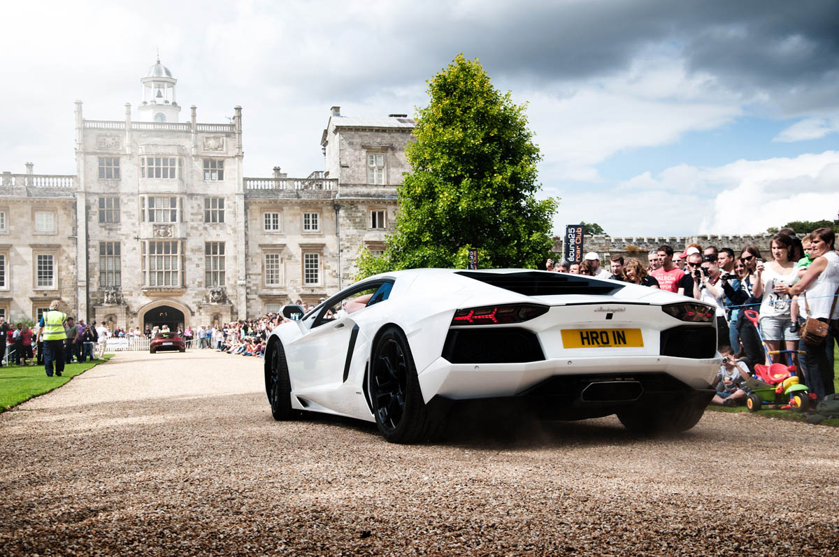 Lamborghini Aventador LP700-4