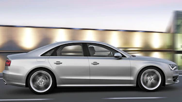 Audi S8 quattro
