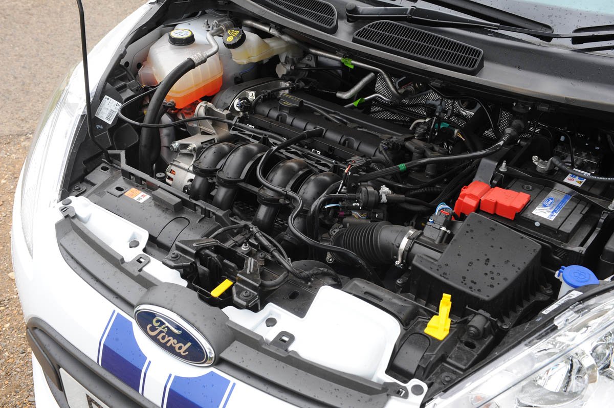 Ford Fiesta S1600 engine
