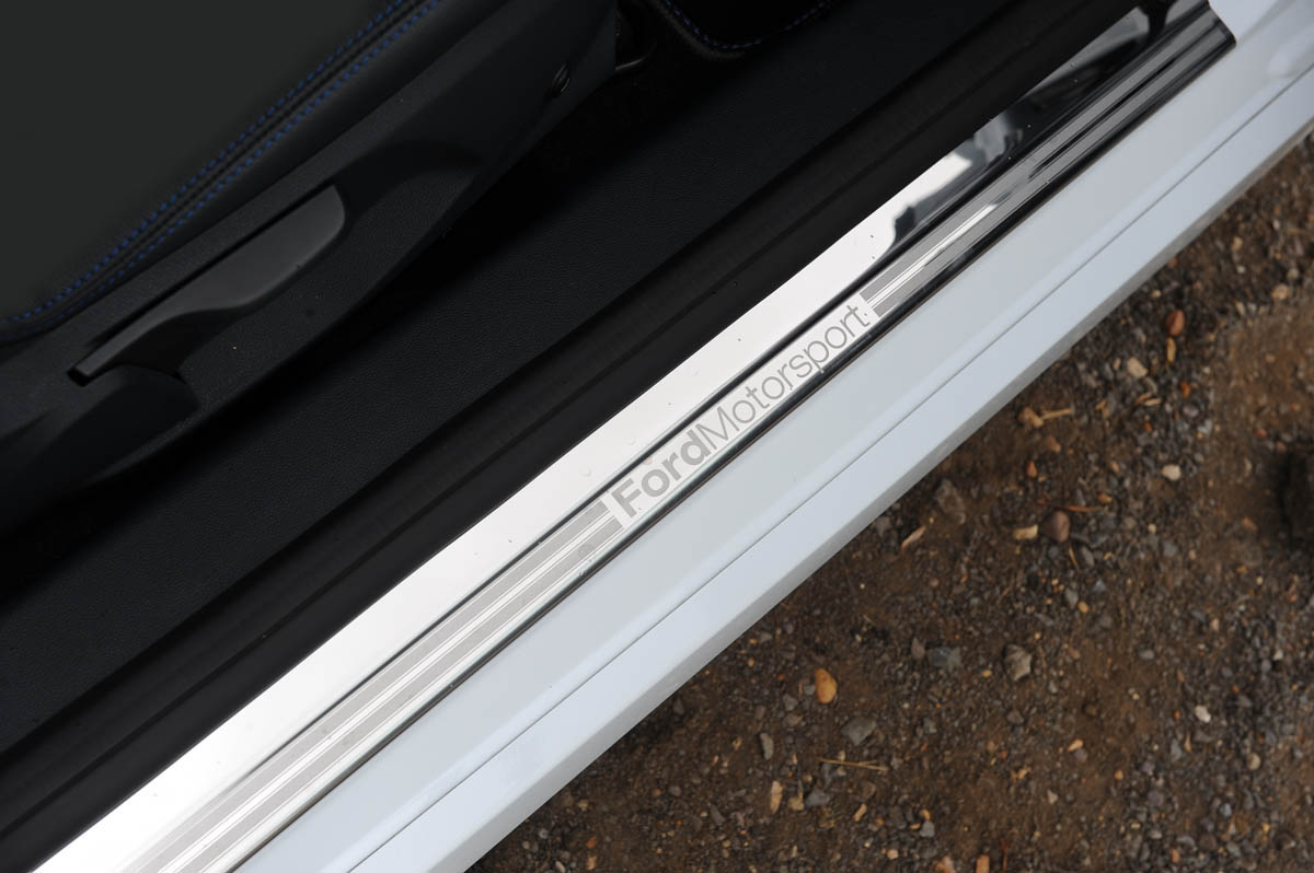 Ford Fiesta S1600 sill kick plate