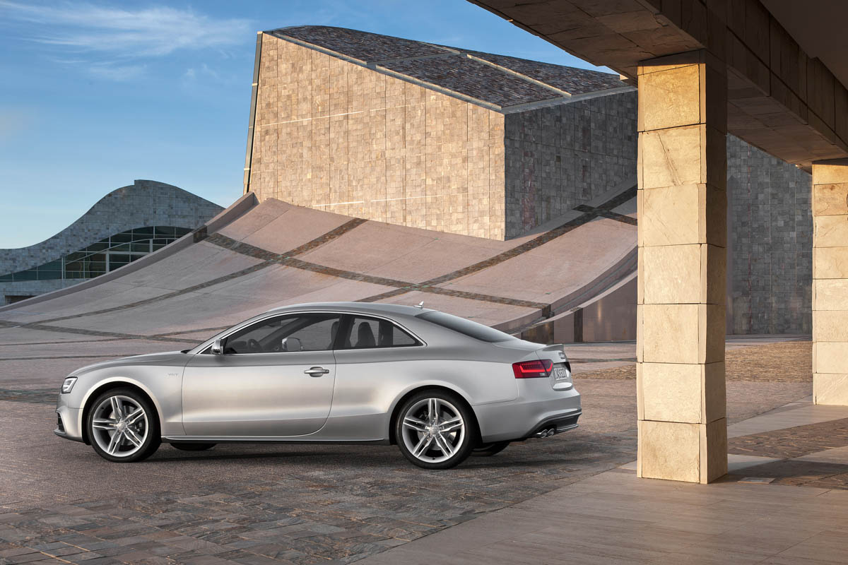 New Audi S5 Coupe