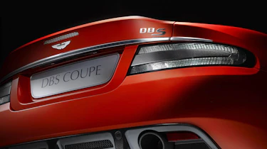 Aston Martin DBS Carbon Edition