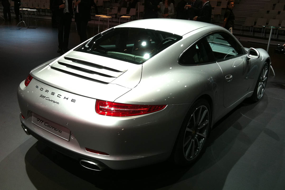 991-generation Porsche 911 revealed
