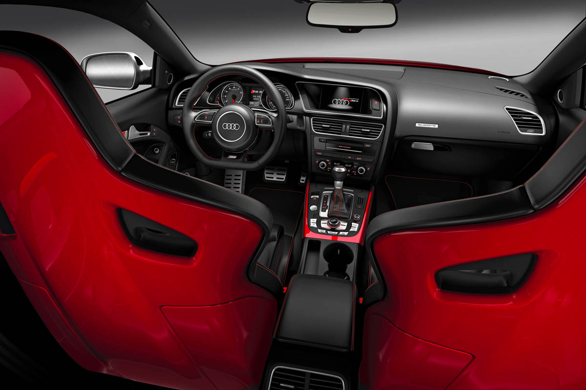 New Audi RS5 coupe interior